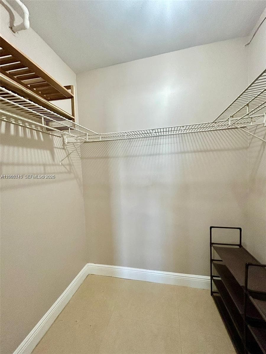 100 Lincoln Rd 1010 photo 8