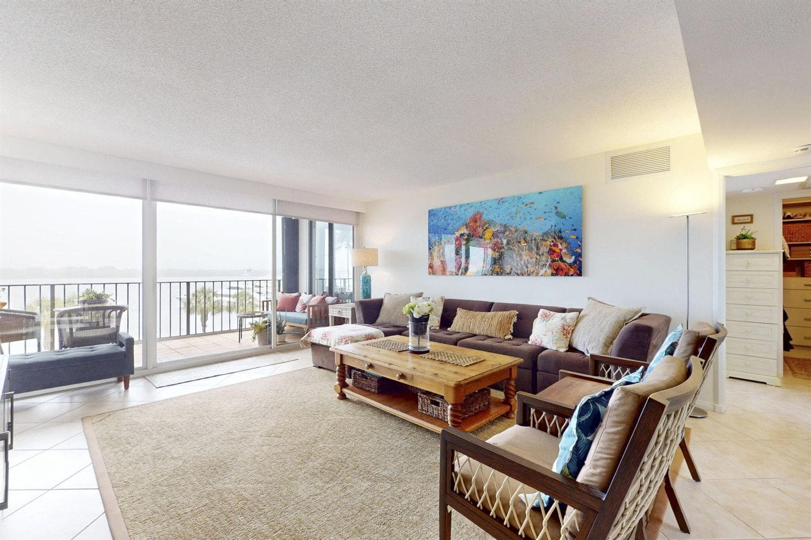 124 Lakeshore Drive 4280 photo 20