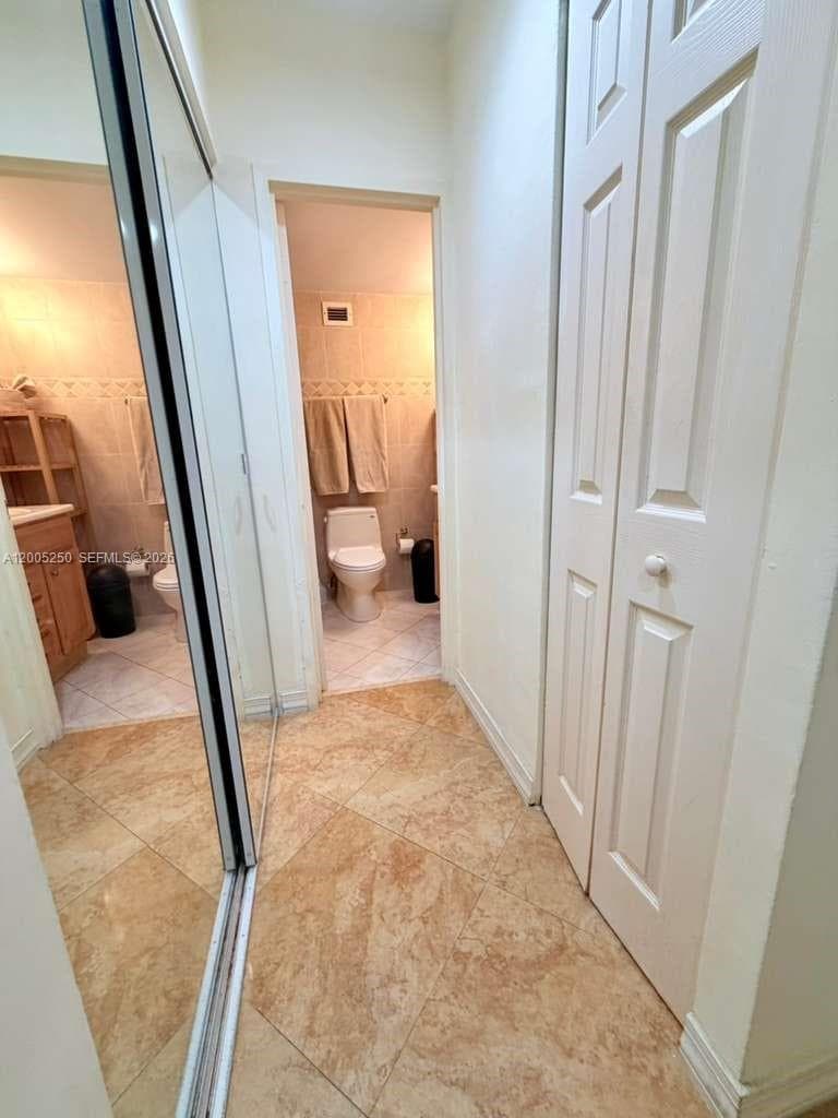 100 Lincoln Rd 534 photo 5
