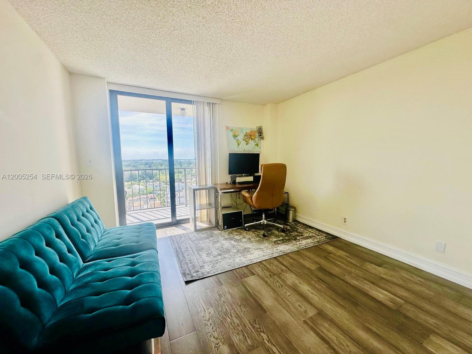 2625 Collins Ave 1508 photo 9