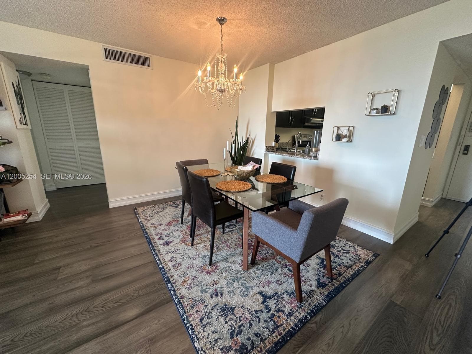 2625 Collins Ave 1508 photo 4