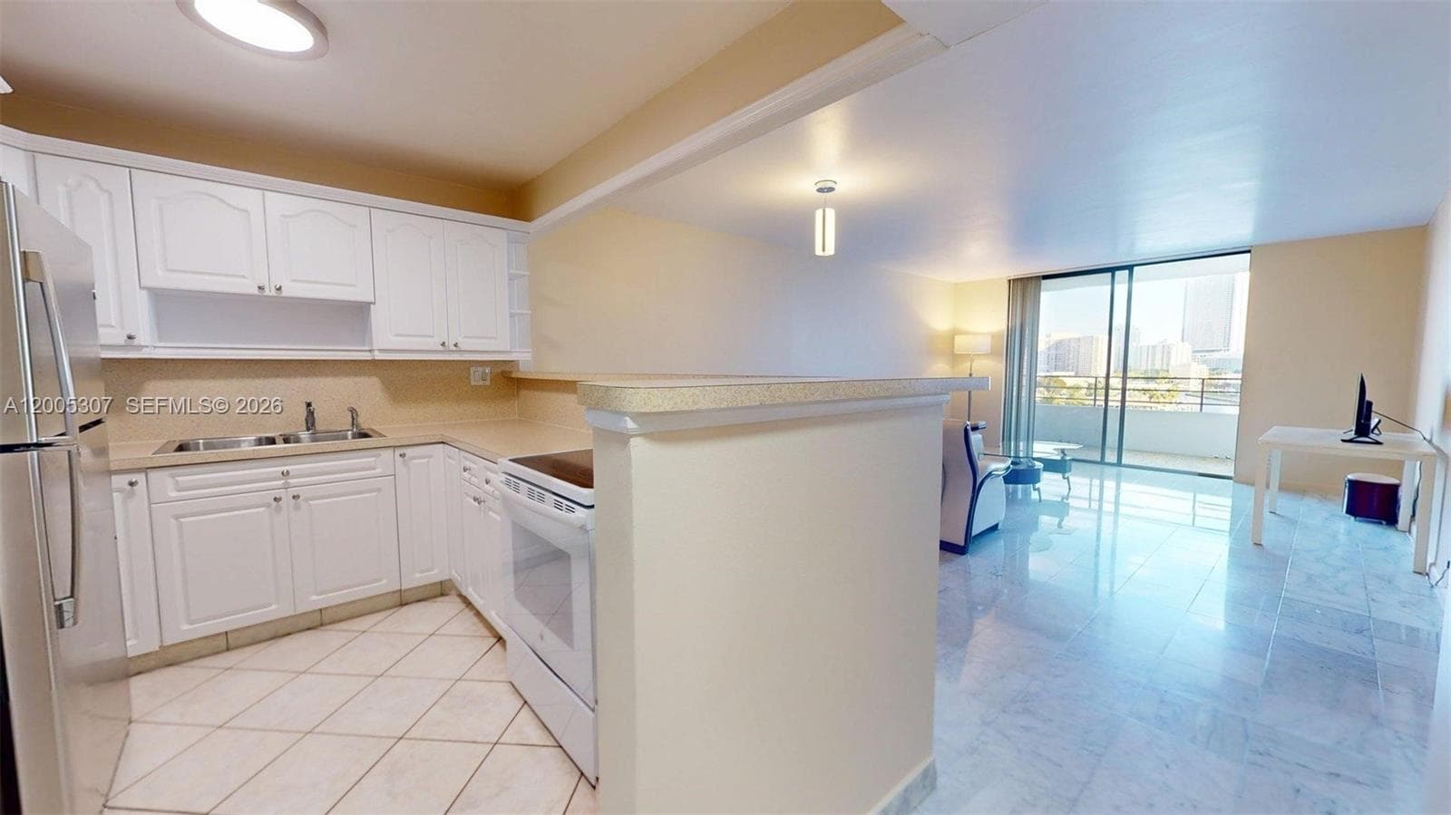 500 Three Islands Blvd 402 photo 5