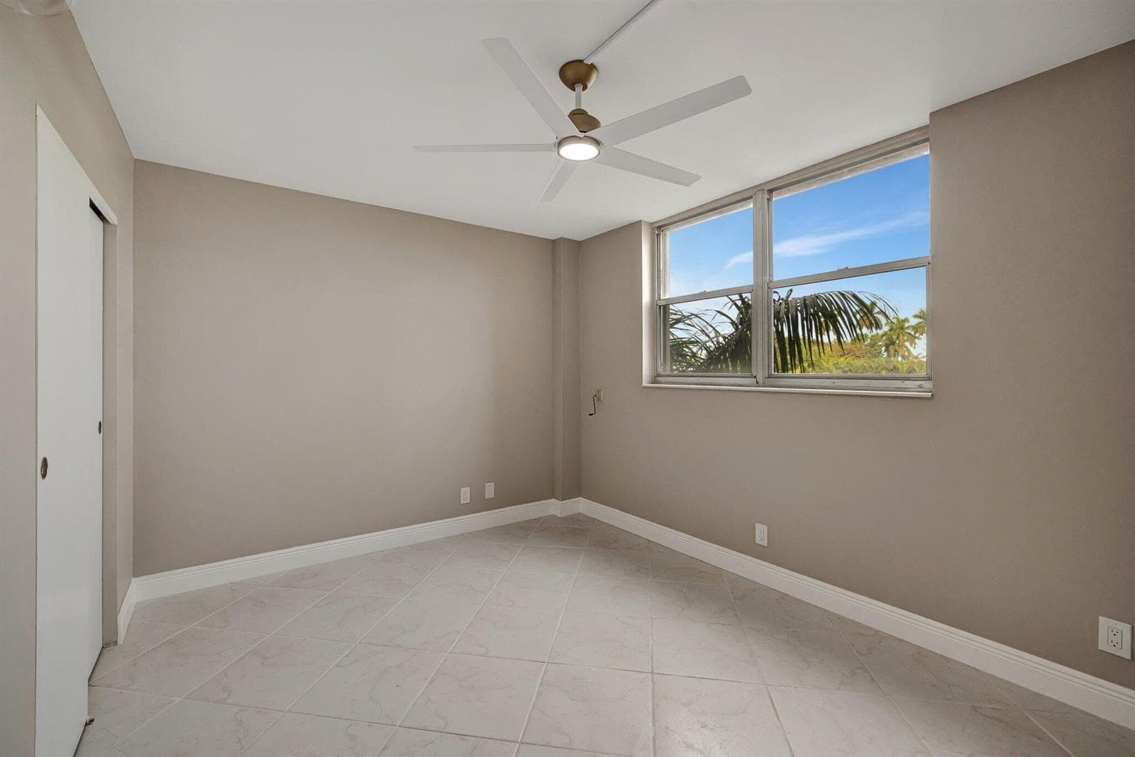 1777 SE 15th Street 215 photo 14