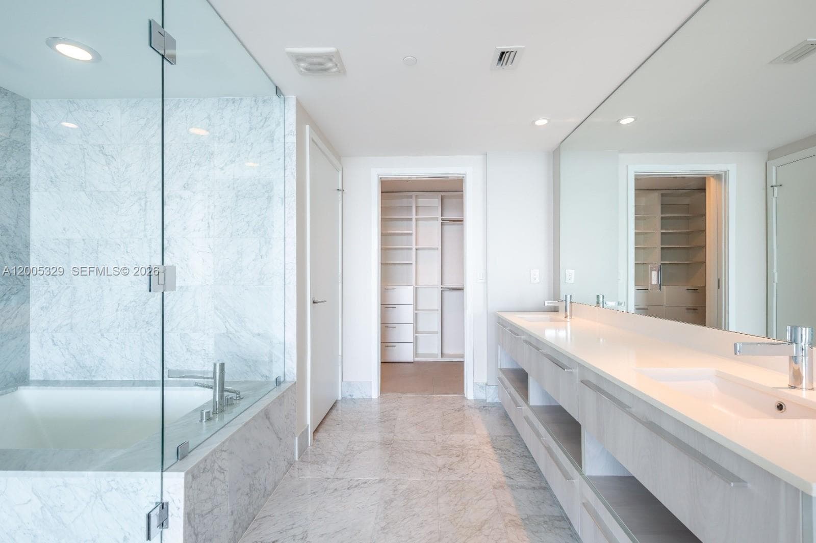 3131 7th Ave 1406 photo 10