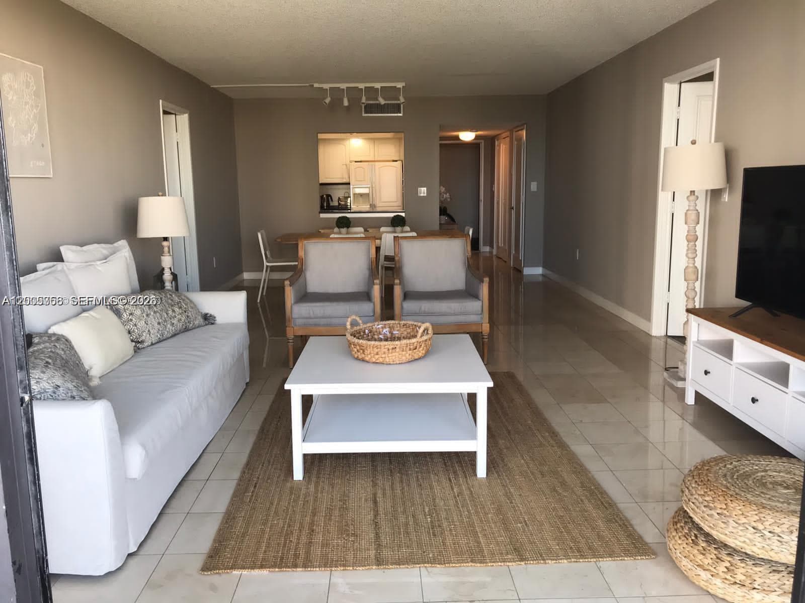 3731 Country Club Dr 1129 photo 6