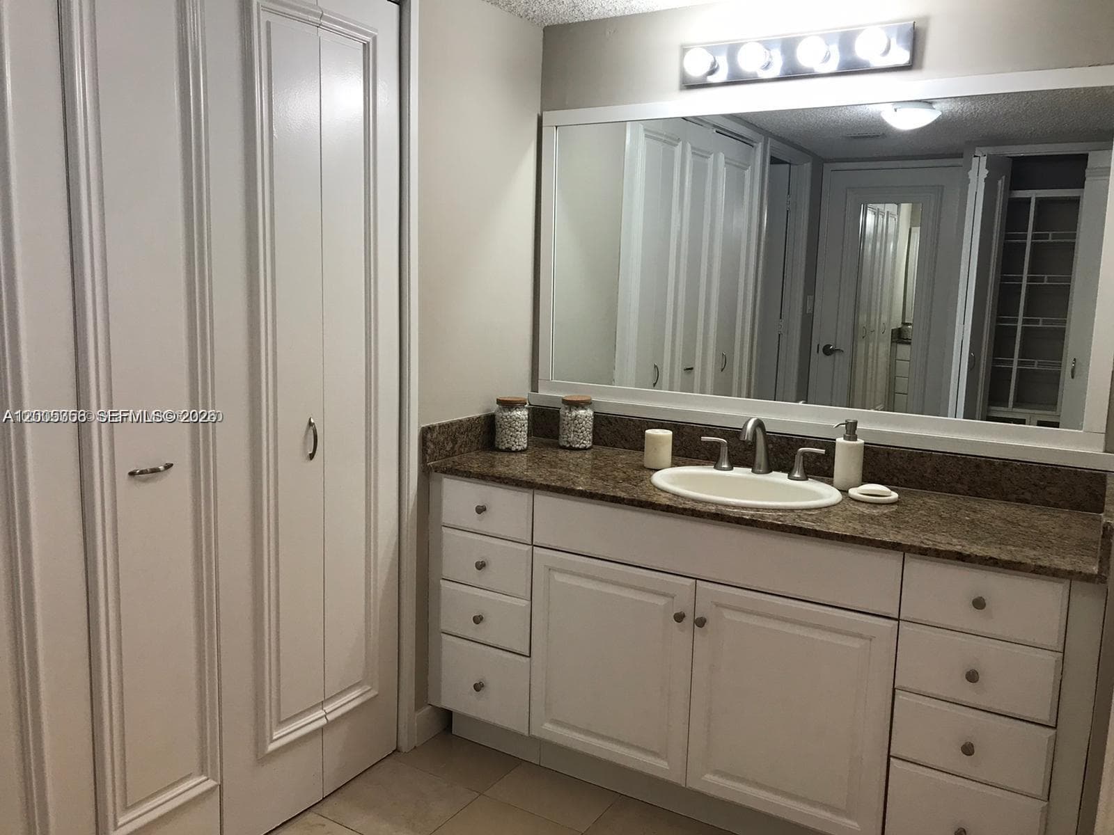 3731 Country Club Dr 1129 photo 13