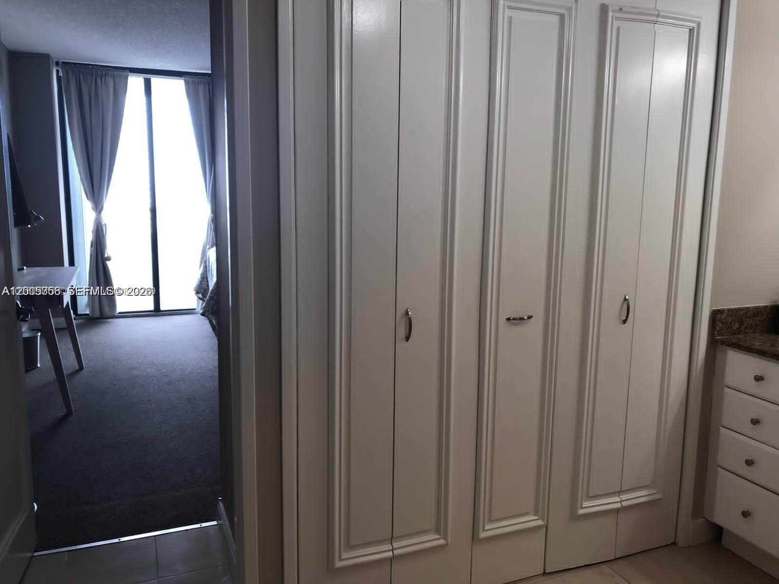 3731 Country Club Dr 1129 photo 12