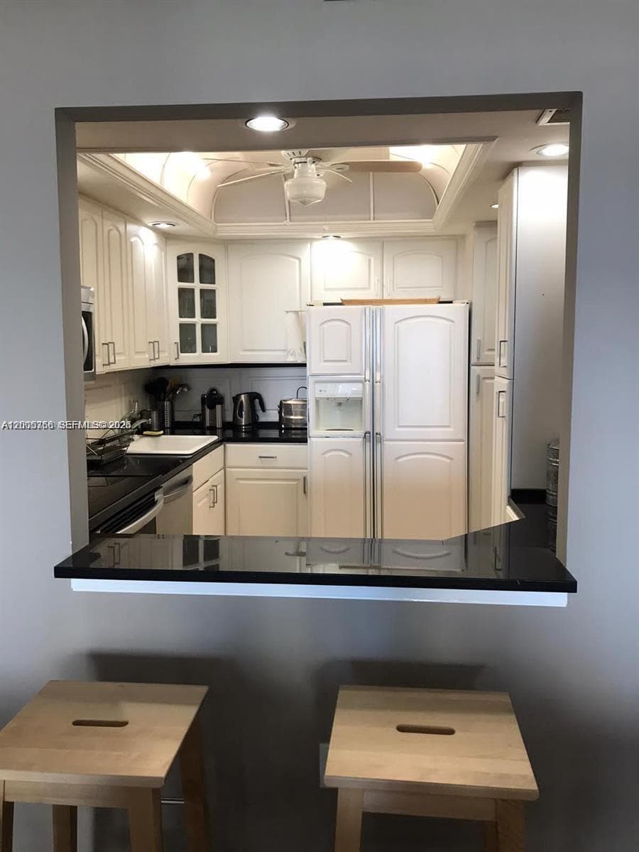 3731 Country Club Dr 1129 photo 10