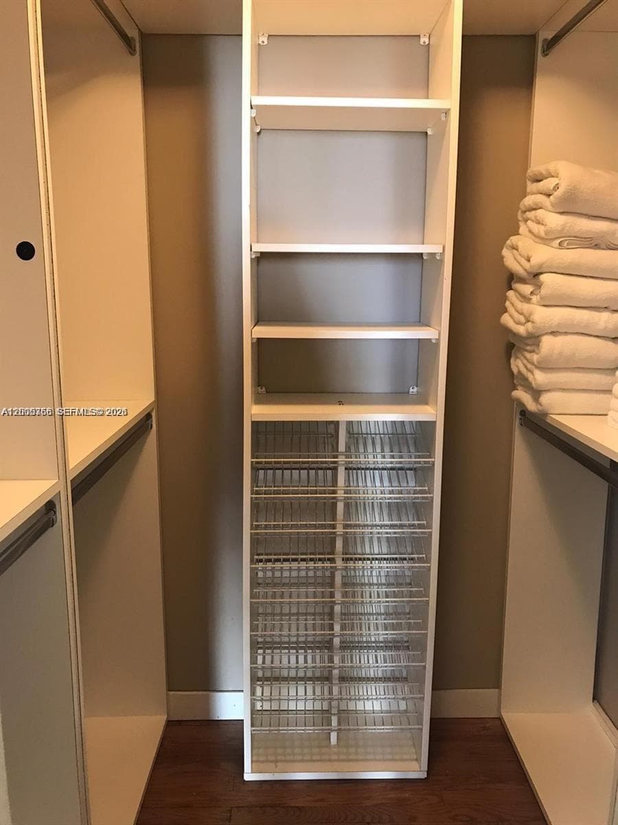 3731 Country Club Dr 1129 photo 15