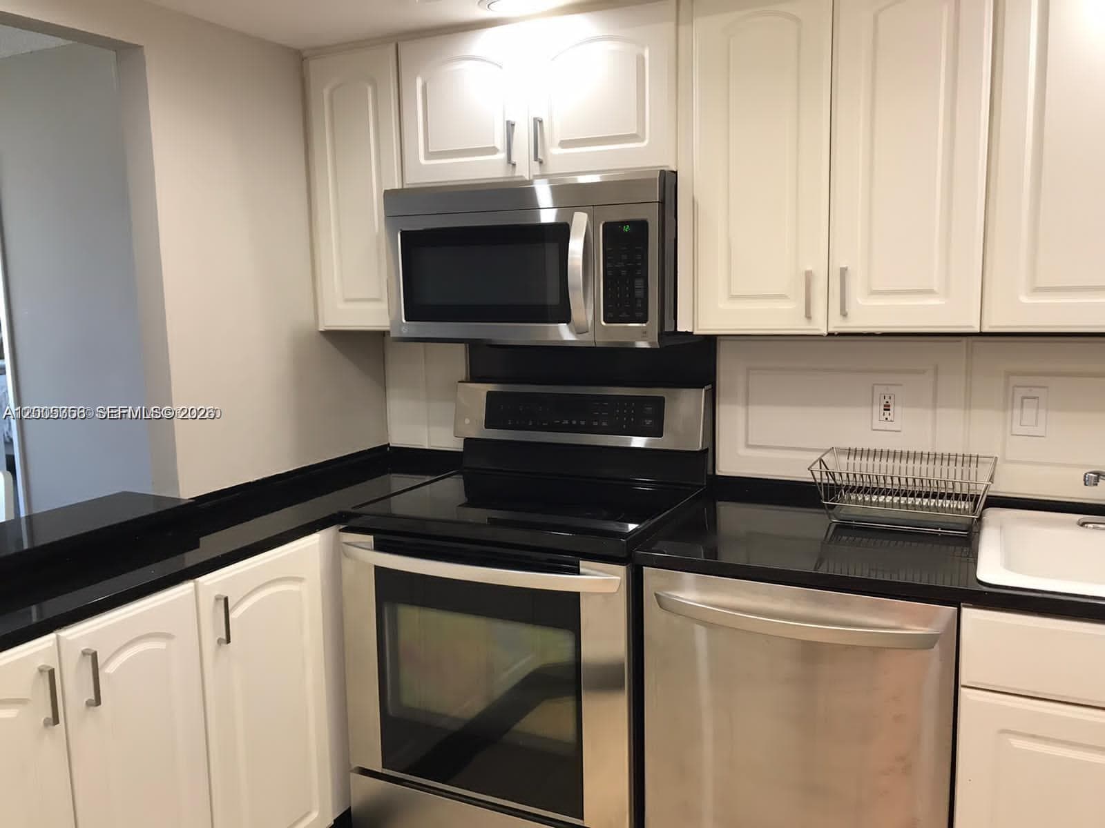 3731 Country Club Dr 1129 photo 8