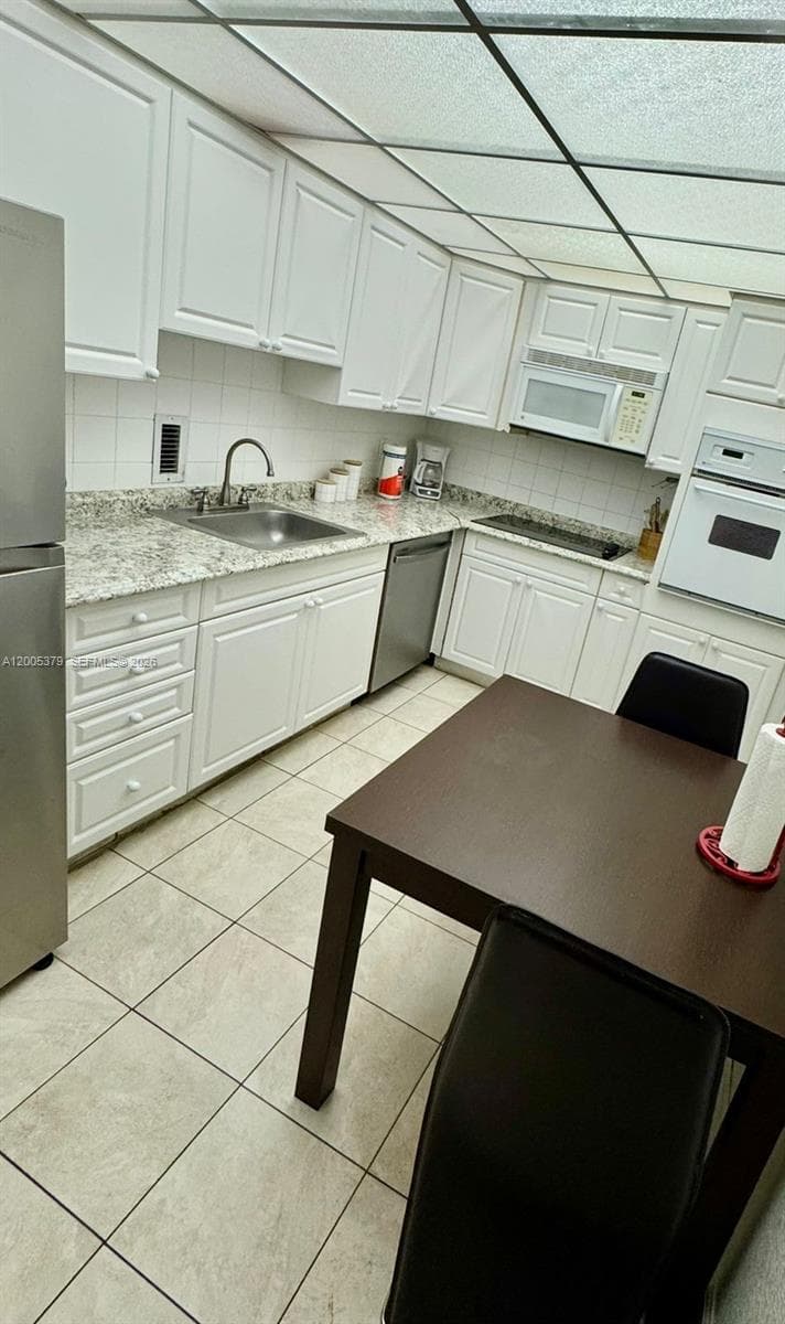 4001 Ocean Dr PH3 photo 13