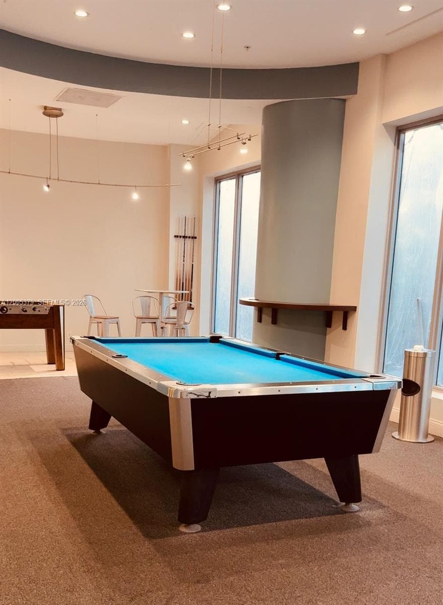 4001 Ocean Dr PH3 photo 17