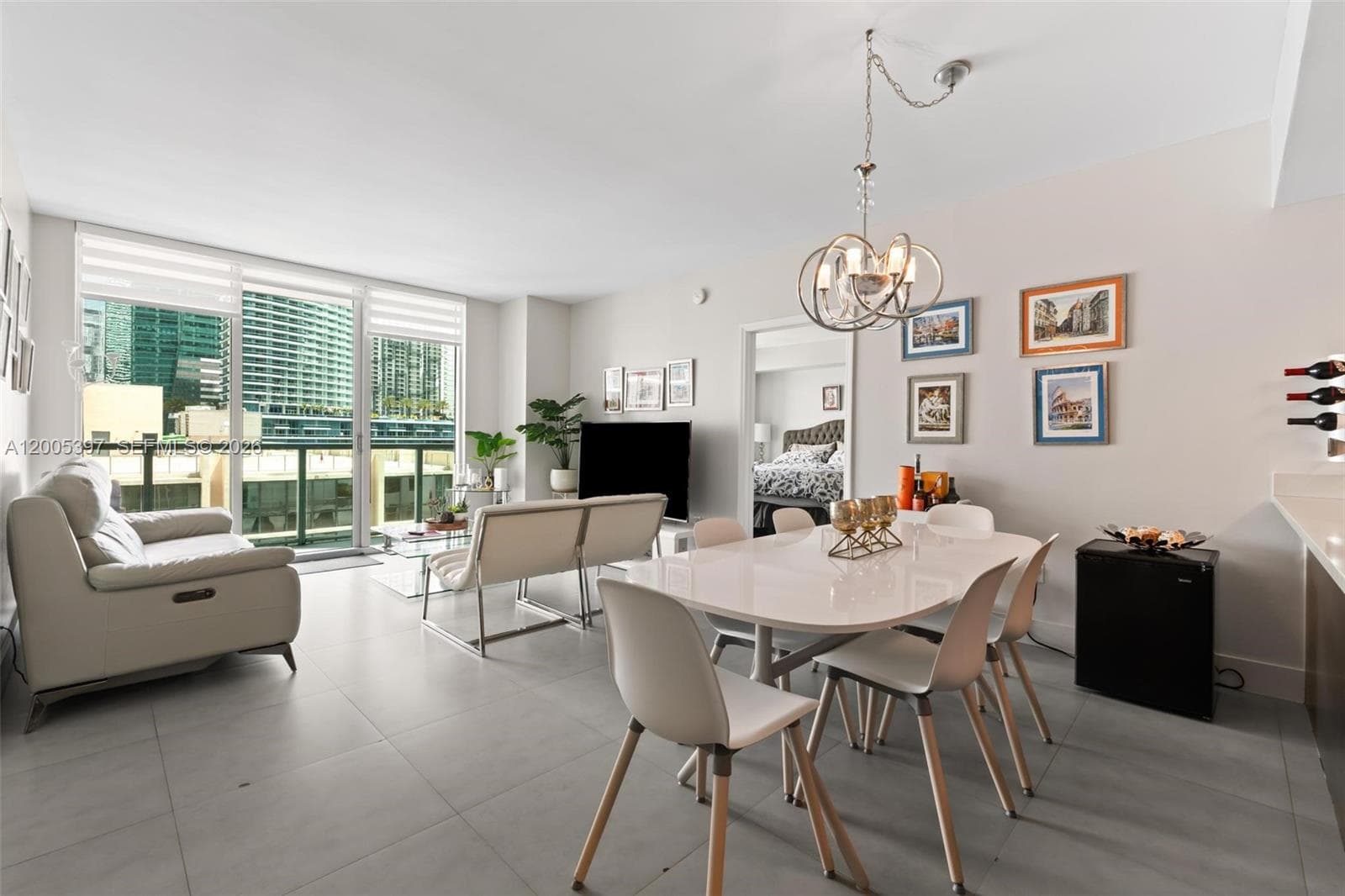 500 Brickell Ave 1405 photo 17