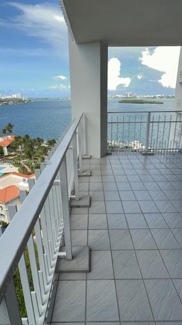 4000 Towerside Ter 1403 photo 6