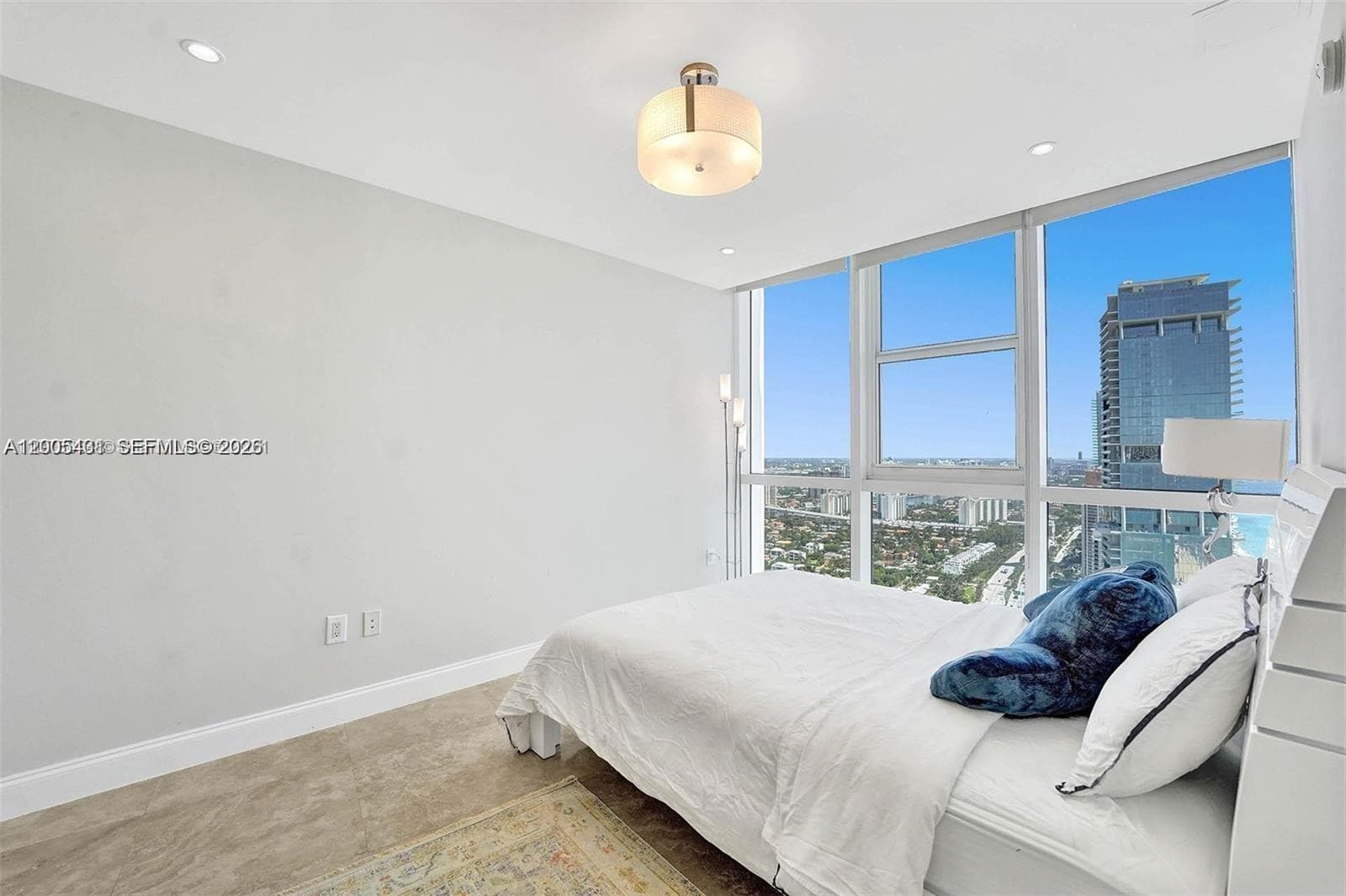 18201 Collins Ave 5202 photo 5