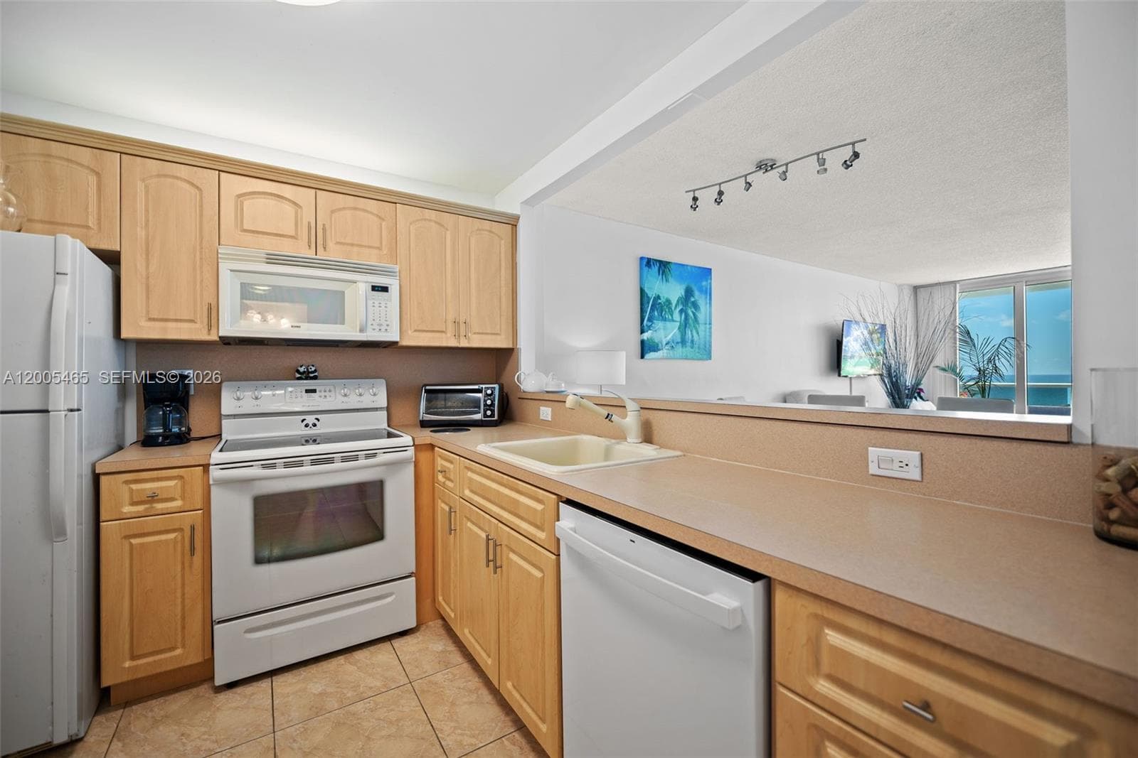 3725 Ocean Dr 1212 photo 16