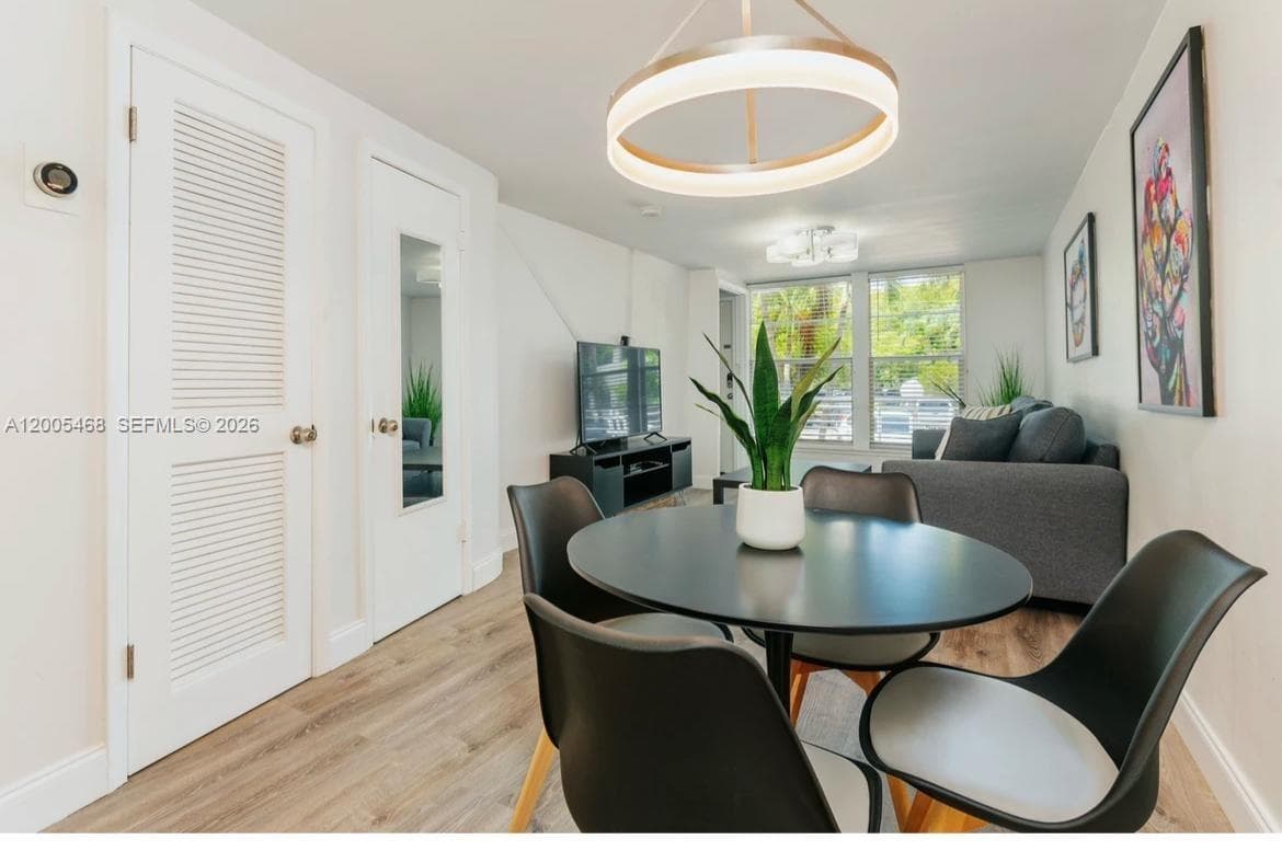 6865 Bay Dr 7 photo 6