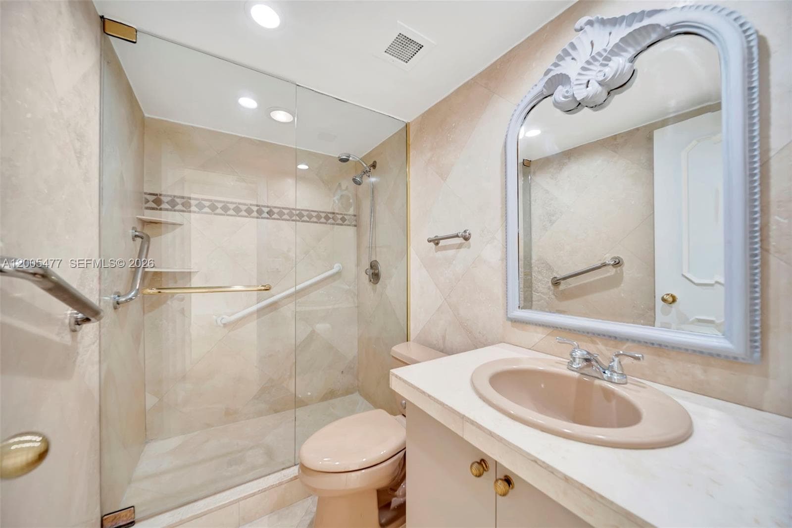 1985 Ocean Dr 20A photo 12