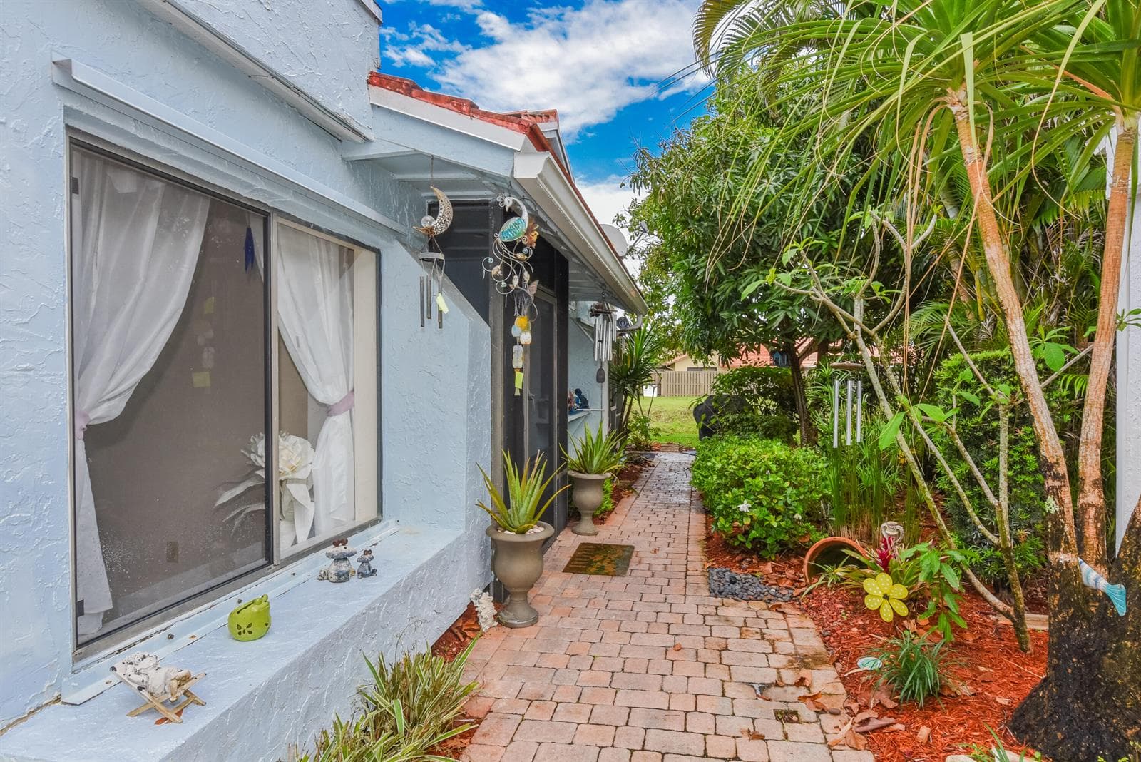 5518 Ainsley Court photo 6