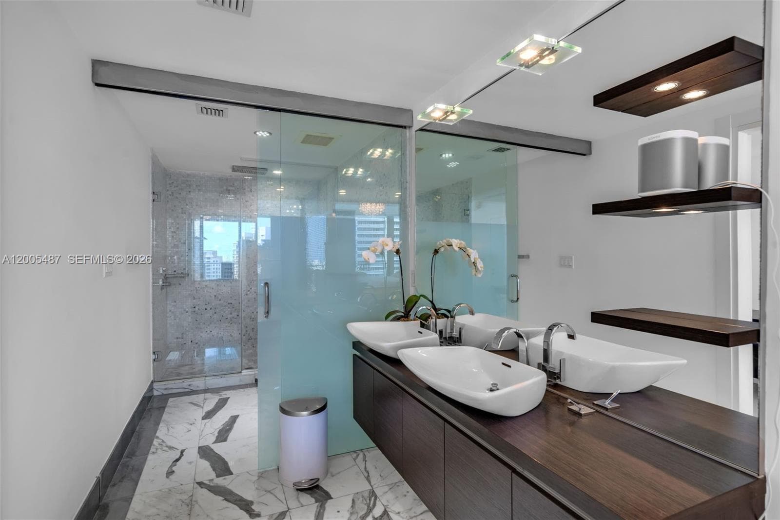 200 Biscayne Boulevard Way 3407 photo 11