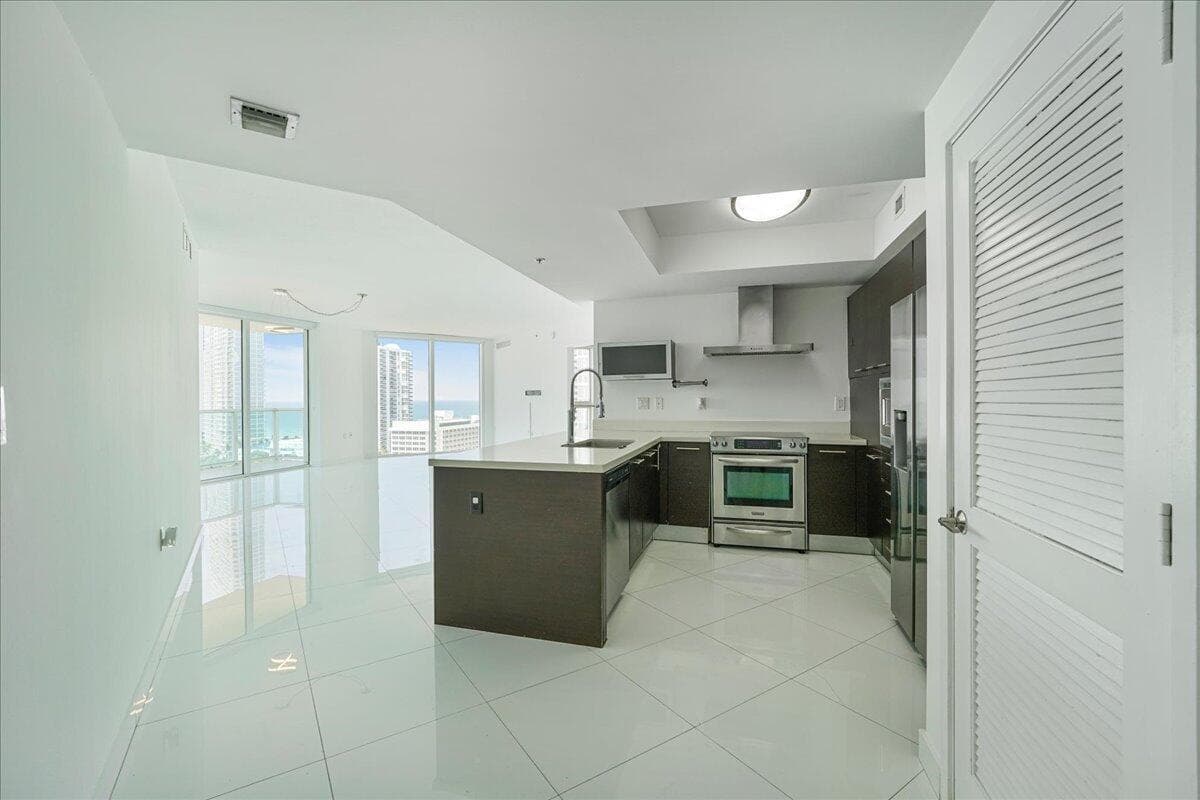 200 Sunny Isles Boulevard 2-1701 photo 5