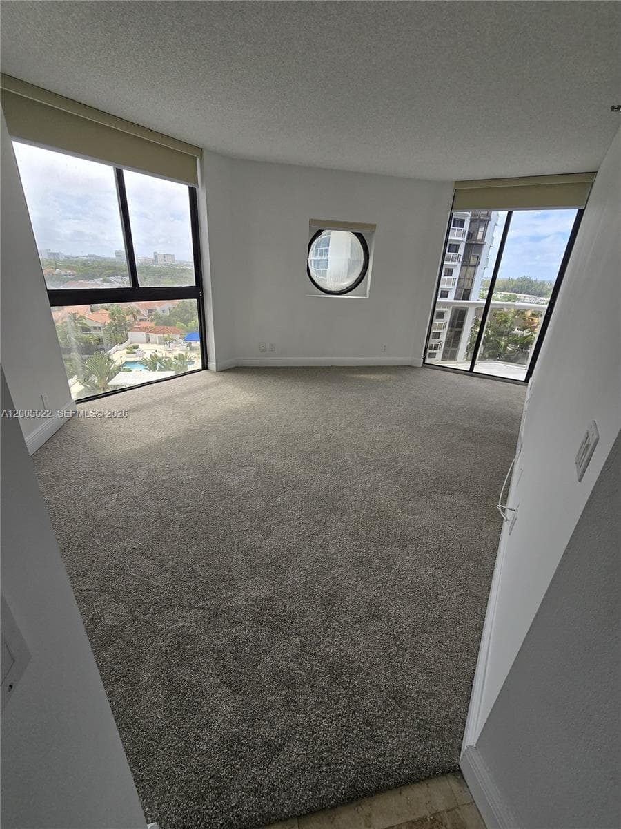 3610 Yacht Club Dr 1016 photo 21