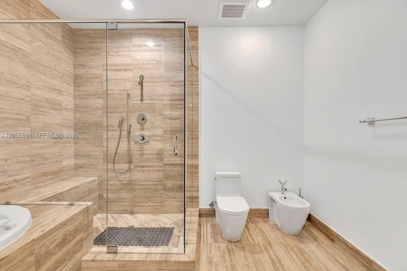 15811 SE Collins Ave 4002 photo 12