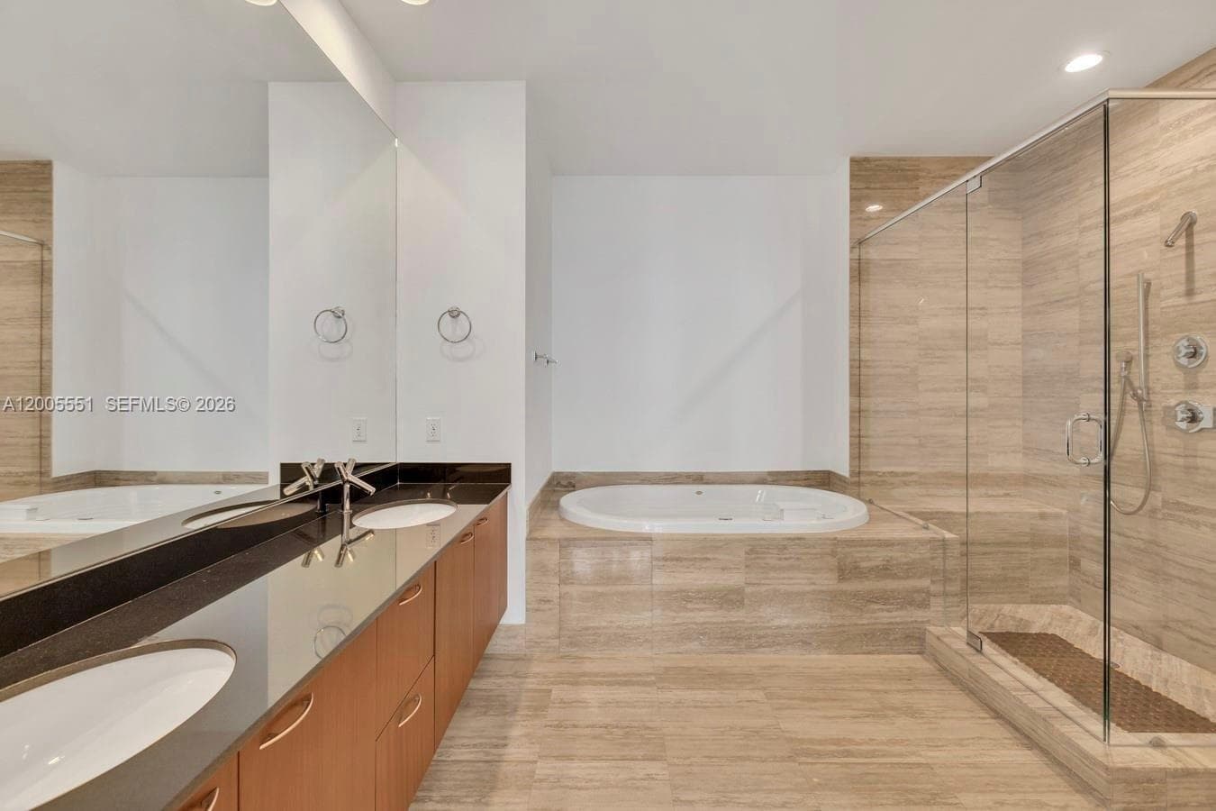 15811 SE Collins Ave 4002 photo 14