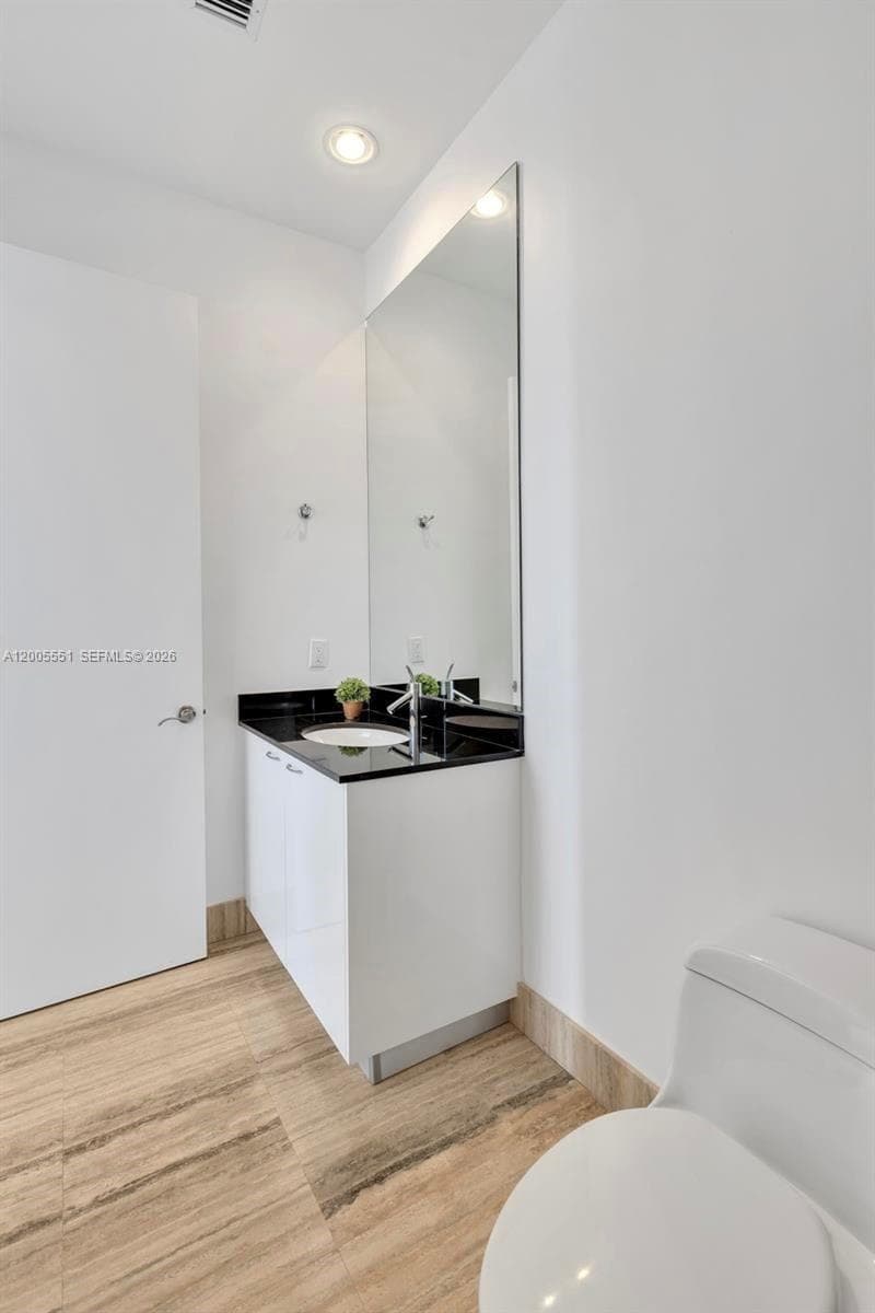 15811 SE Collins Ave 4002 photo 15