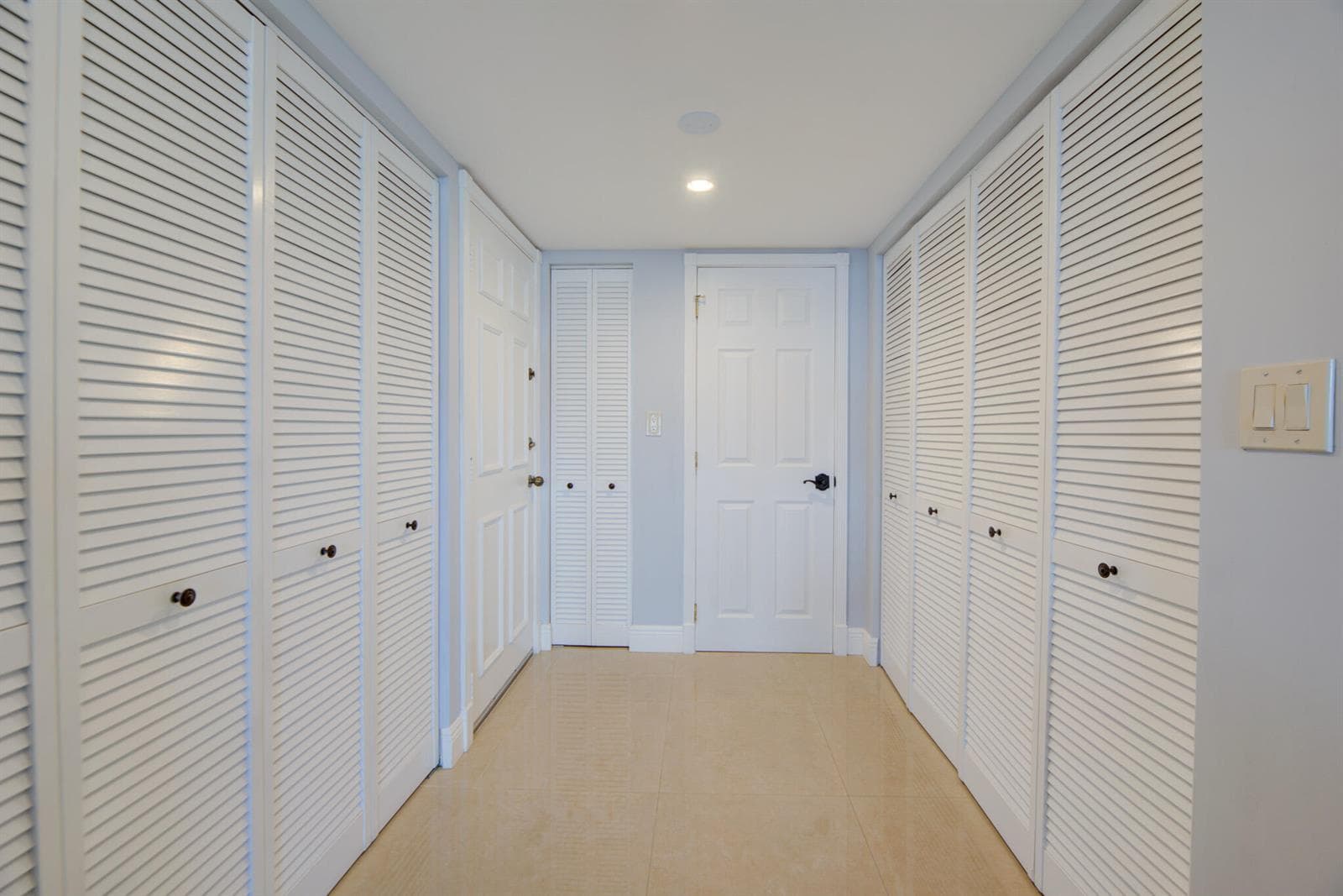 1390 S Ocean Boulevard 11d photo 16