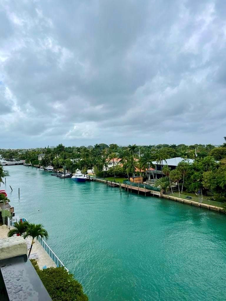 9800 Bay Harbor Dr 603 photo 24