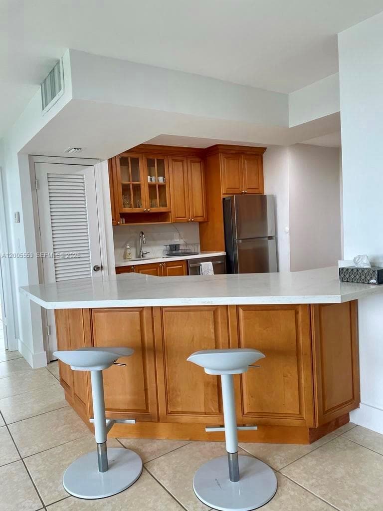 9800 Bay Harbor Dr 603 photo 10