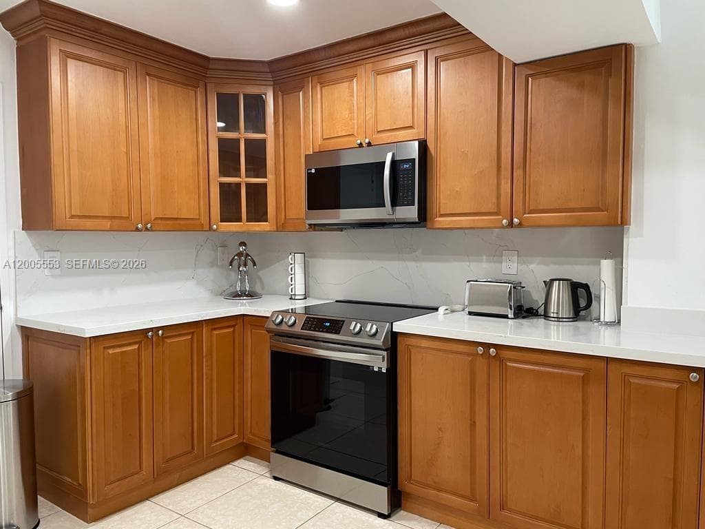 9800 Bay Harbor Dr 603 photo 11