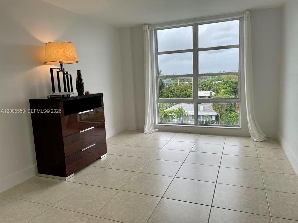 9800 Bay Harbor Dr 603 photo 19