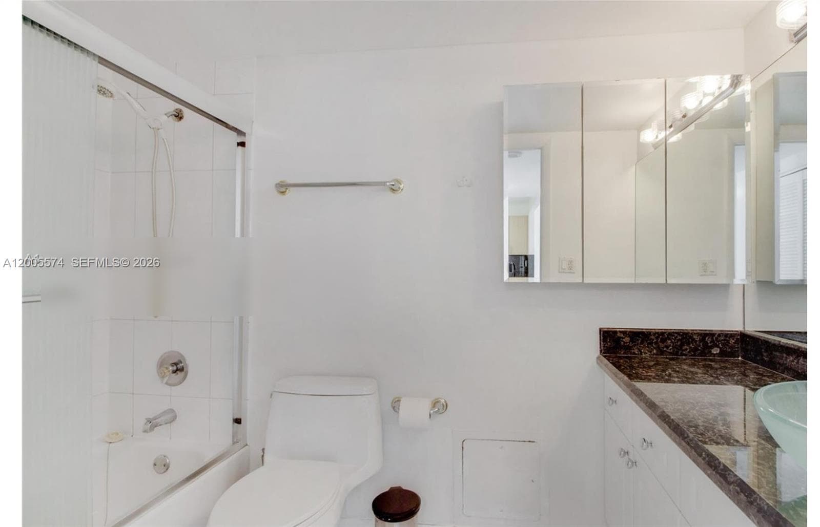 2301 Collins Ave 817 photo 9