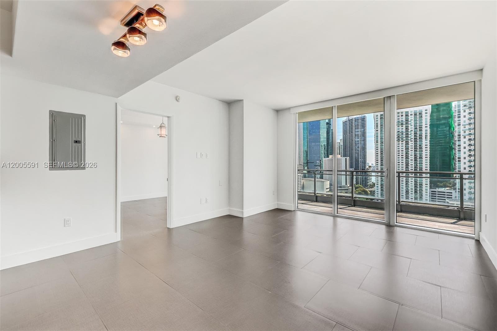 92 3rd St 2212 photo 12