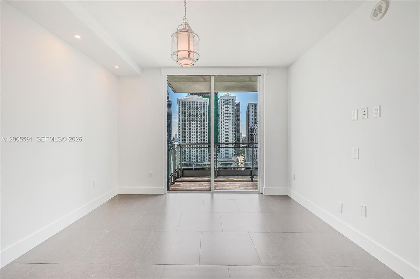 92 3rd St 2212 photo 22