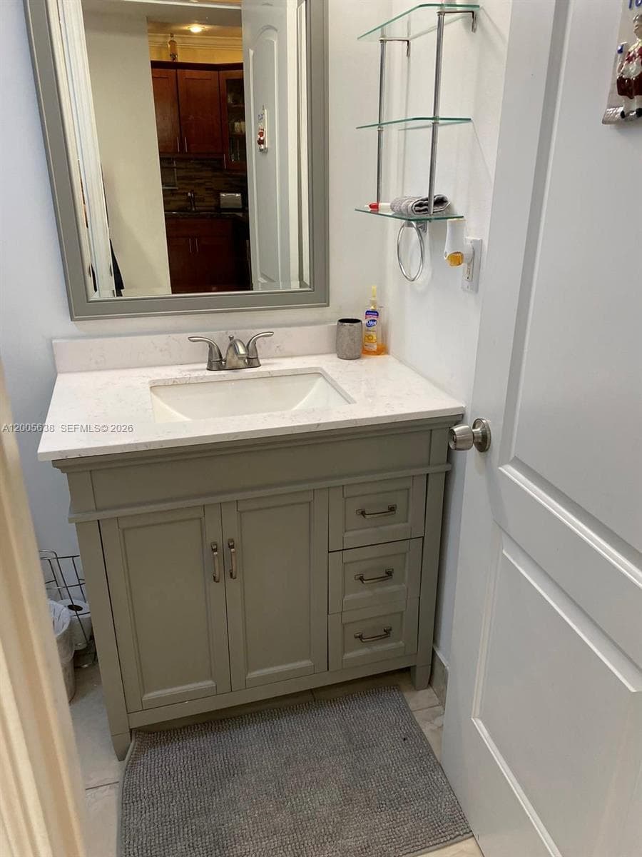 3725 Ocean Dr L12 photo 7