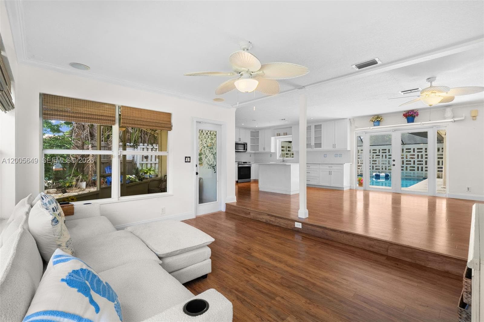 2649 Scott St photo 15