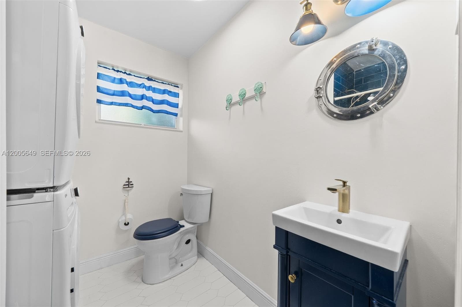 2649 Scott St photo 21