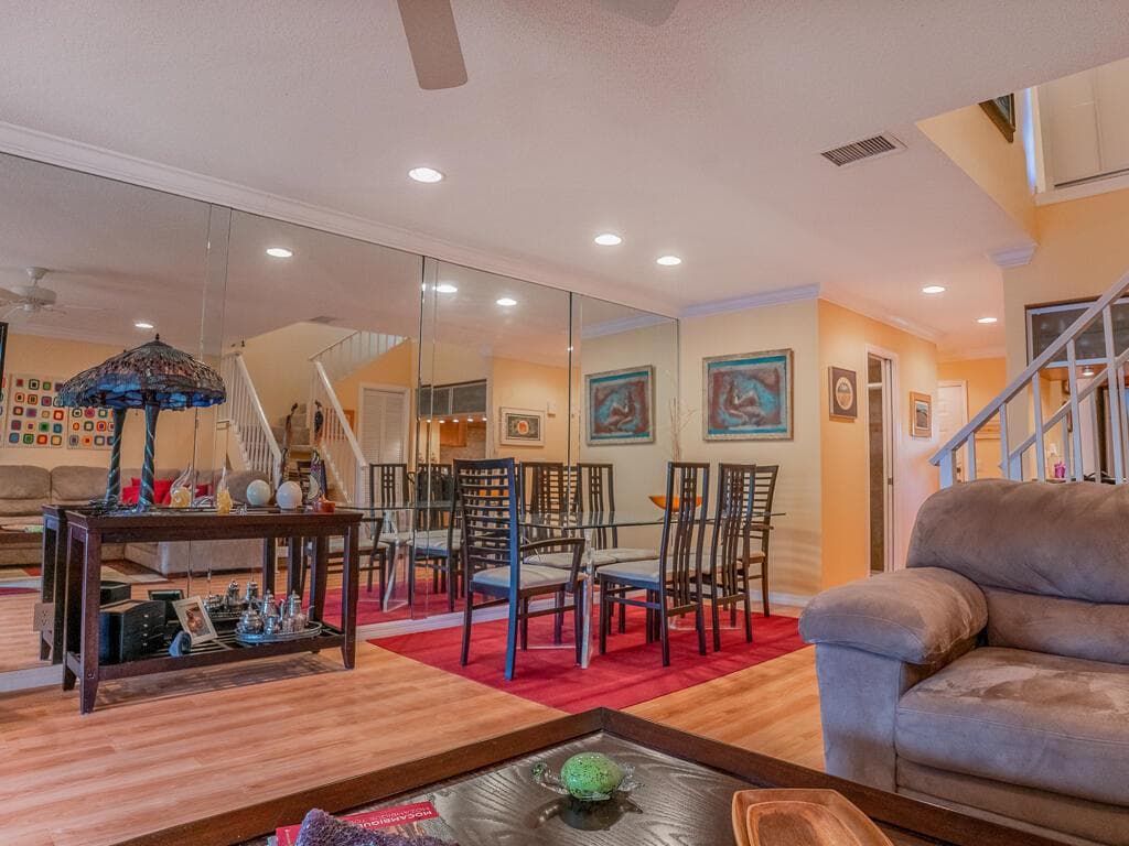 1903 NE Media Avenue photo 6