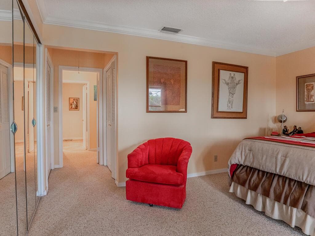 1903 NE Media Avenue photo 17