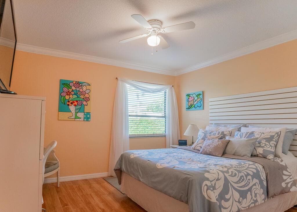 1903 NE Media Avenue photo 9