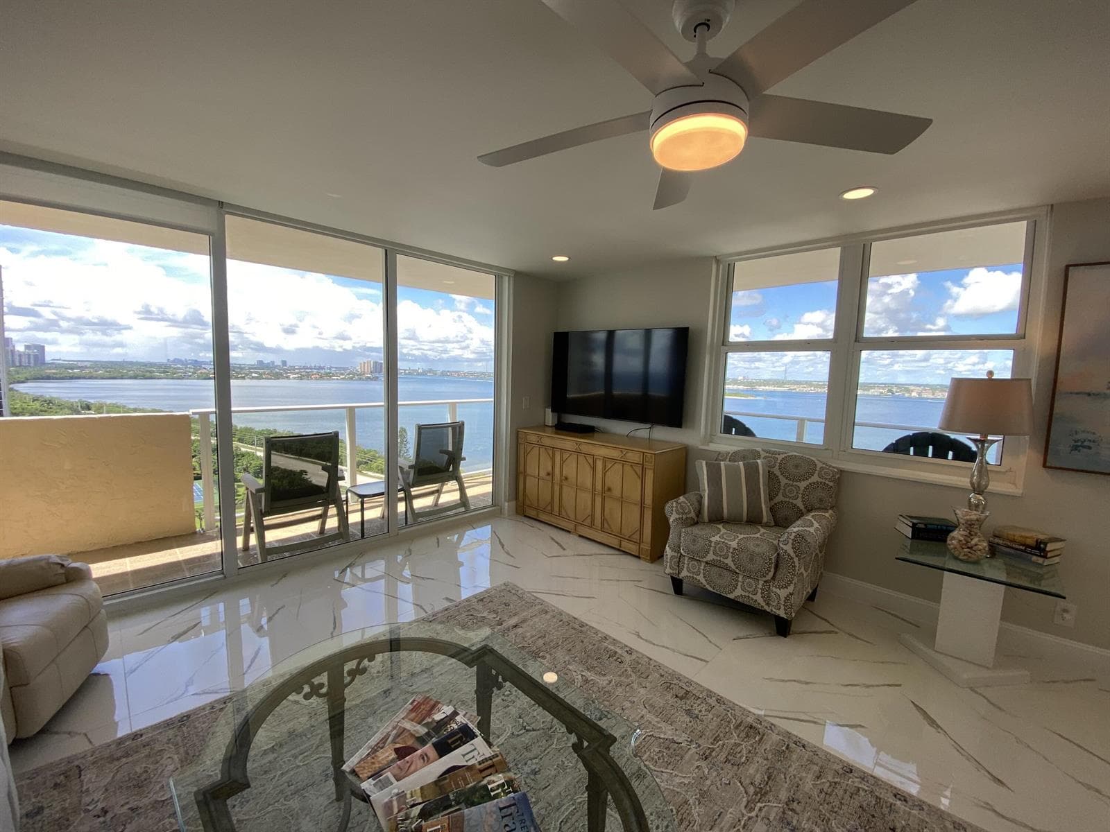 5440 N Ocean Drive 1501 photo 4