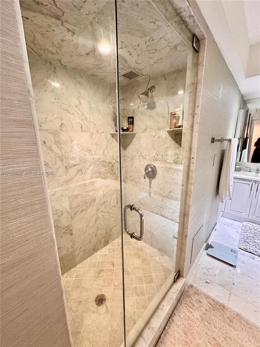 6423 Collins Ave 306 photo 15