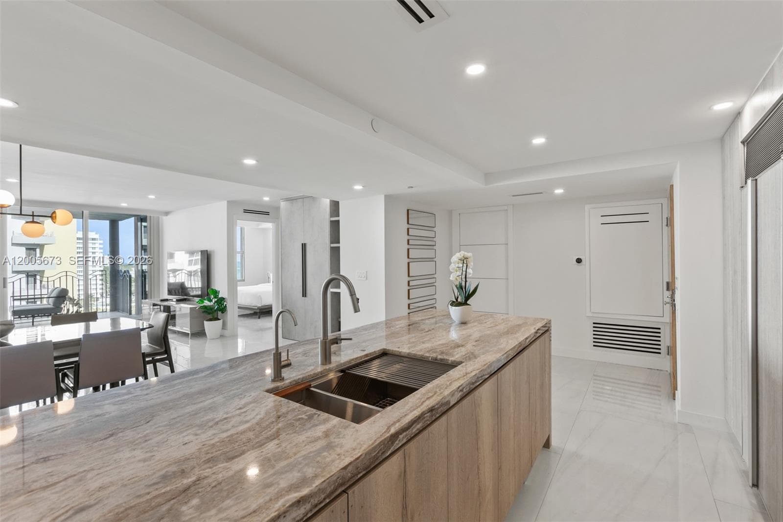 1500 Ocean Dr 1003 photo 11