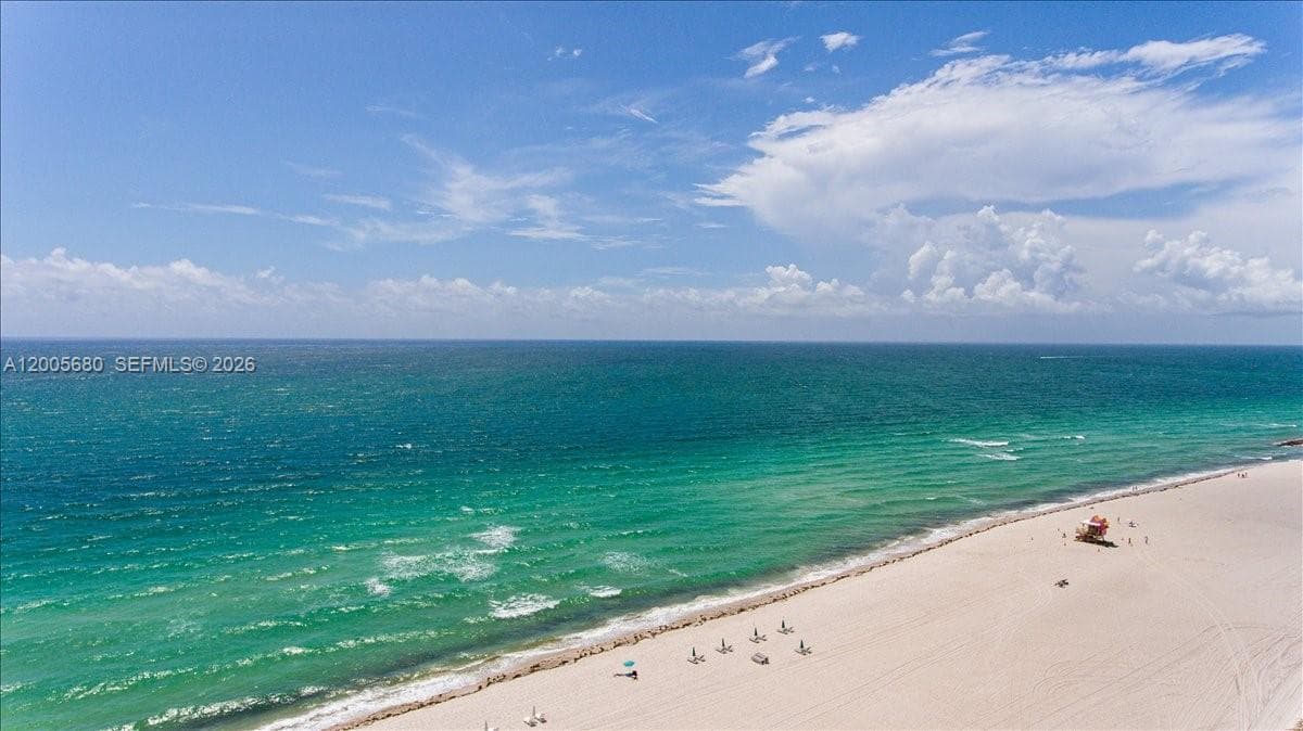 3801 Collins Ave 1105 photo 11