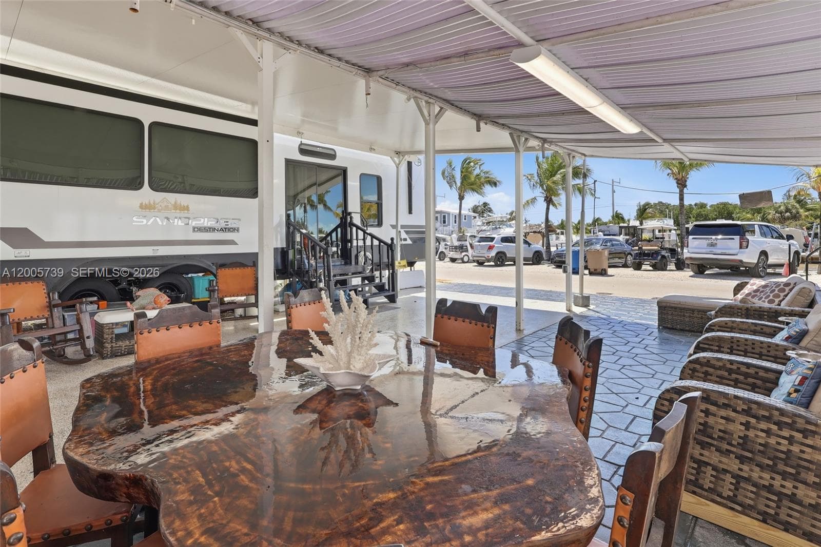 325 Calusa St #312 photo 6