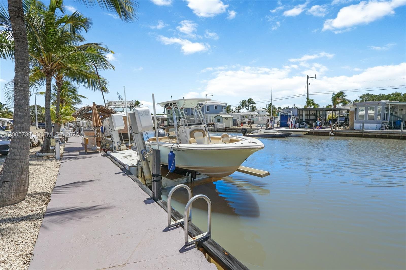 325 Calusa St #312 photo 18