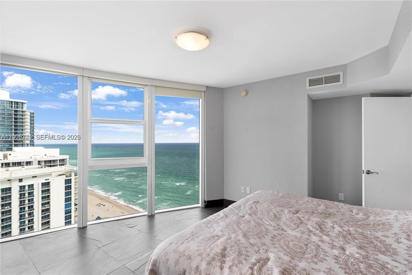 17201 Collins Ave 3101 photo 15